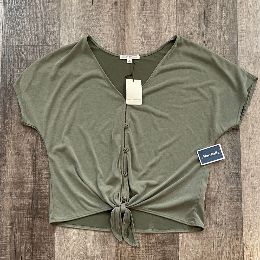 TIE FRONT TOP